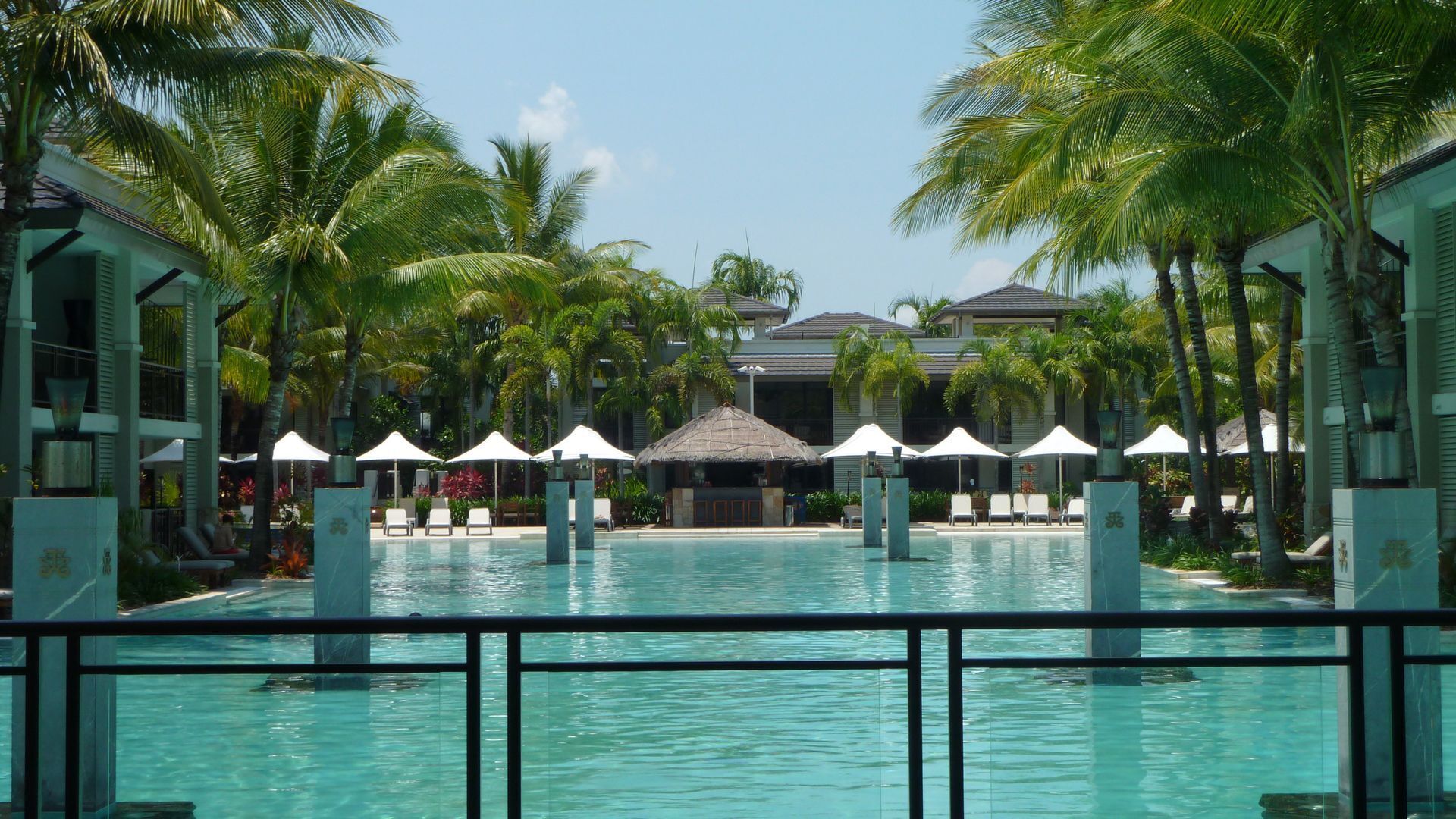 Sea Dome Port Douglas Penthouse 239 — image 5