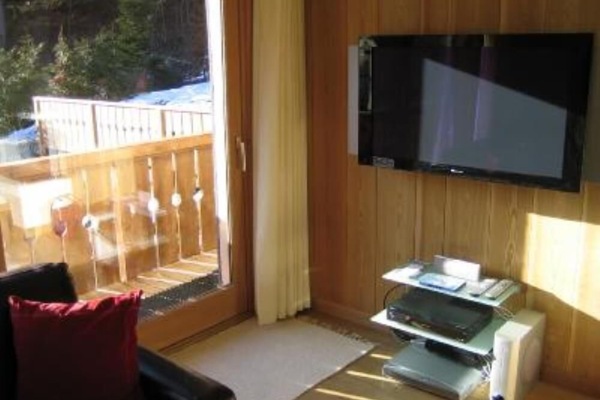 Coin satellite TV / DVD