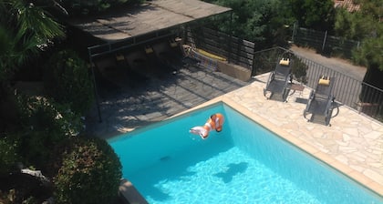 House with garden and swimingpool