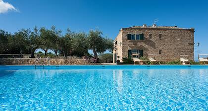 Exclusive villa with pool near Trapani - Sicily