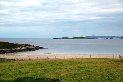 Much loved family-friendly house, coastal setting in the Highlands