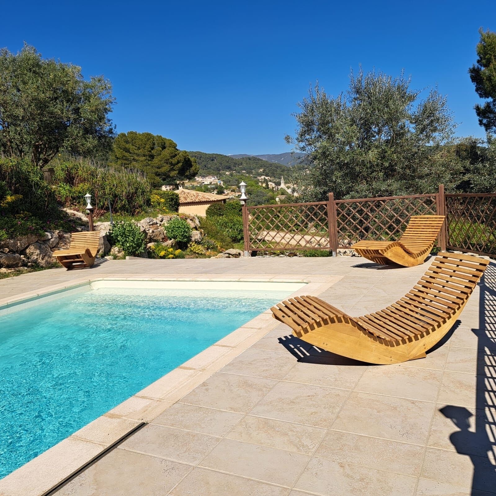 Piscine extérieure, piscine chauffée