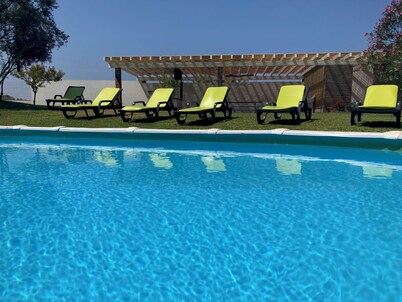 Villa with privacity and near beaches. Private swimming pool and great garden