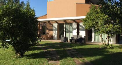 VILLA BROWN - GREEN & SEA, sleeps 6 - Including place on the beach