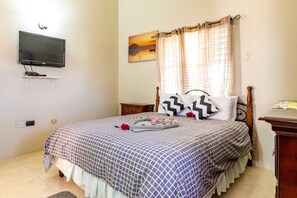 2 Schlafzimmer, Zimmersafe, Bügeleisen/Bügelbrett, kostenloses WLAN