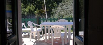 Le Lunghe is a restored cottage in beautiful Tuscany 5 mins walk to restaurant