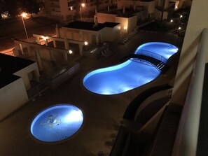 Outdoor pool - SEA VIEW, SWIMMING POOL, PARKING AND 250 MTRS. THE MARINA AND BEACH (LAGOS)