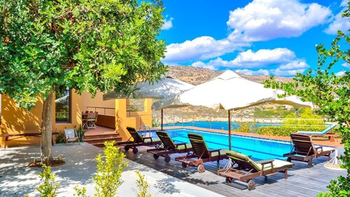 Chloe Seafront Villa