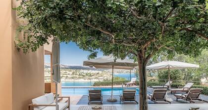 Chloe Seafront Villa