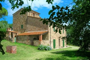 Exterior - Country house with an original tower dating back to 1500. In a panoramic position, surrounded by vin (Capolona)