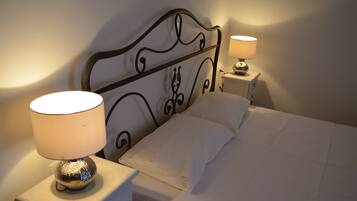 2 Schlafzimmer, Bügeleisen/Bügelbrett, Internetzugang, Bettwäsche