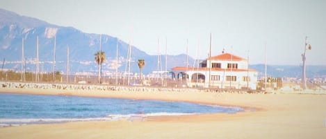 Beach nearby, sun-loungers