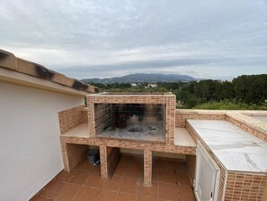 Terrace/patio - TOWNHOUSE ROMANA BEACH, ALCOSSEBRE, IDEAL FAMILIES. SWIMMING POOL, BARBECUE, A / C, TERRACE (alcossebre)