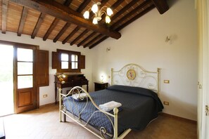 2 chambres, fer et planche à repasser, Wi-Fi