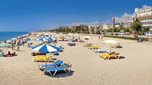 Beach nearby, sun-loungers