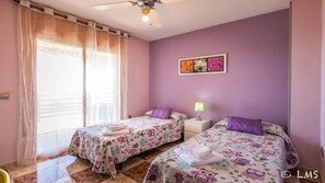 5 bedrooms, desk, iron/ironing board, free WiFi