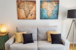 TV, DVD player - Downtown Madrid centro Cibeles Temporal (Madrid)