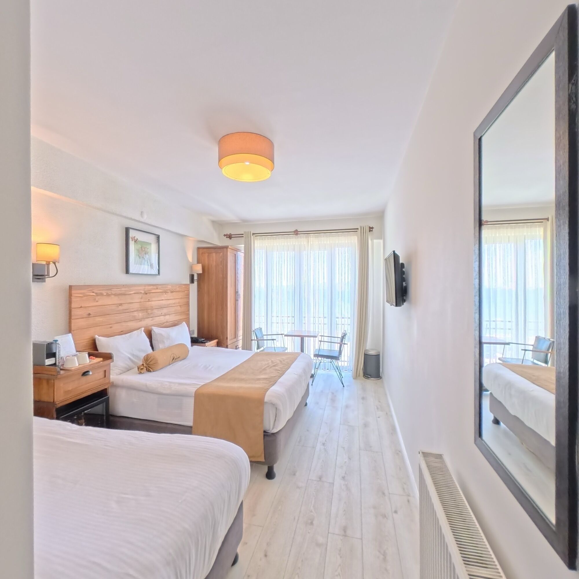 Triple Room | Premium bedding, minibar, desk, laptop workspace