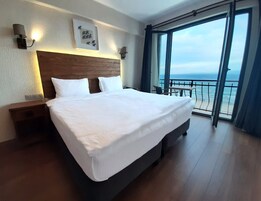 Standardzimmer | Hochwertige Bettwaren, Minibar, Schreibtisch