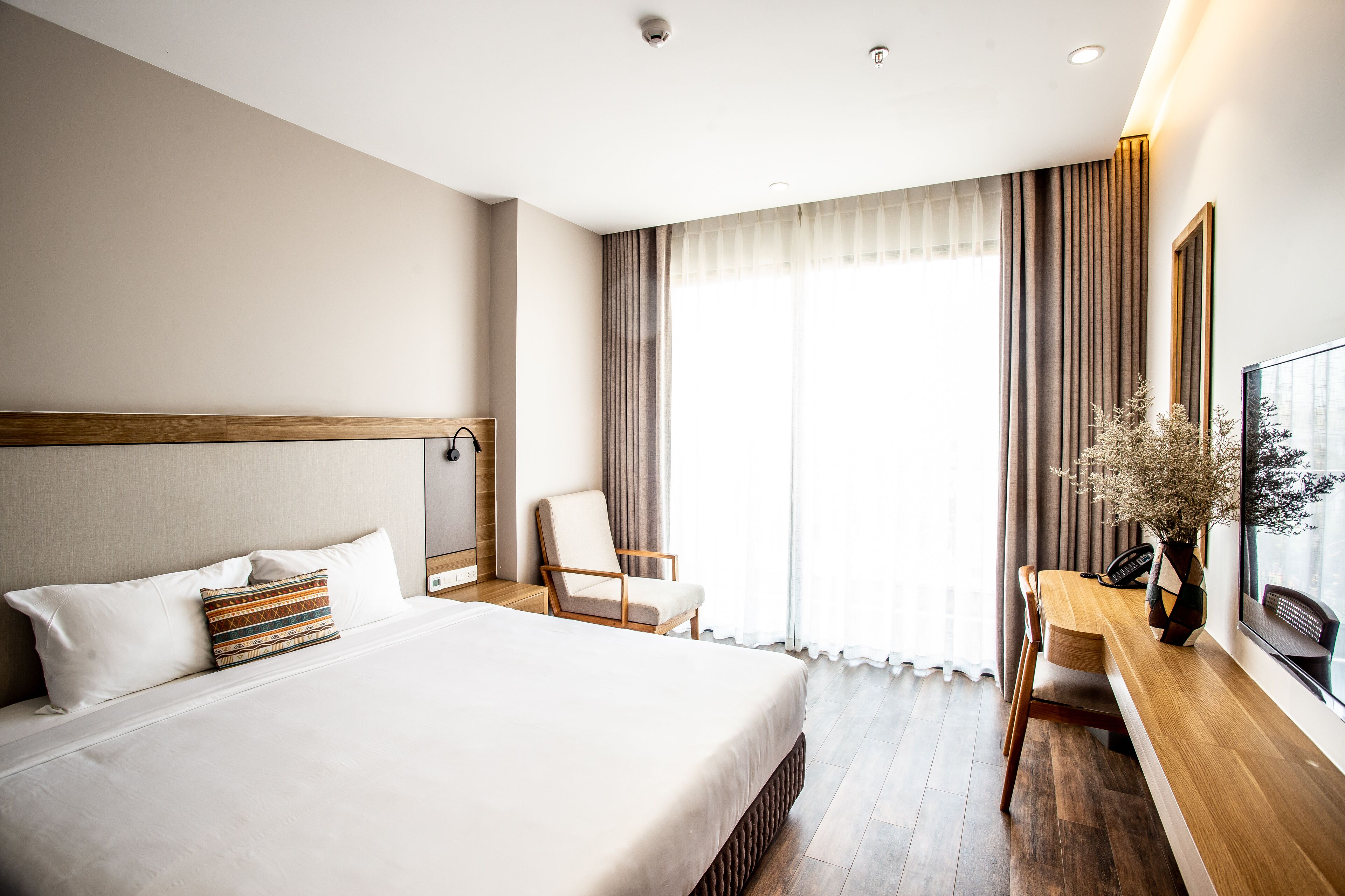 Panorama kamer, 1 twee- of 2 eenpersoonsbedden | Luxe beddengoed, pillowtop-bedden, een minibar, individueel gemeubileerd