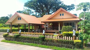 Ngoại thất