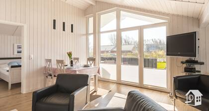 Viihtyisä mökki oja btw. Büsum / St. Peter-Ording, internet, sauna, koirat