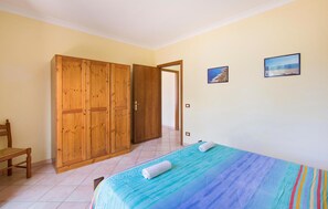 2 Schlafzimmer, Reisekinderbett, kostenloses WLAN, Bettwäsche