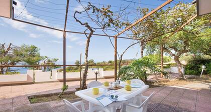 2 bedroom pet friendly home in Joppolo