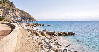 2 bedroom pet friendly home in Joppolo