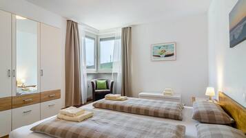 1 Schlafzimmer, Zimmersafe, Bügeleisen/Bügelbrett, kostenloses WLAN