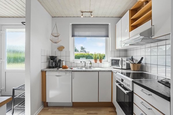 Kühlschrank, Herdplatte, Geschirrspüler