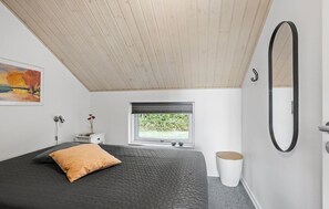 4 Schlafzimmer, Reisekinderbett, kostenloses WLAN