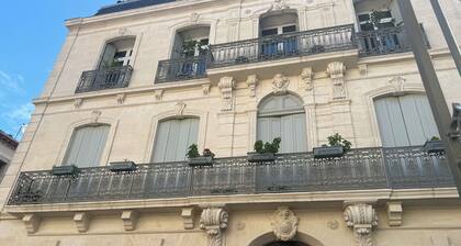 studio avec jardin en centre ville proche de la mer