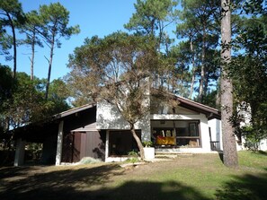 Exterior - Architect house, 500 meters from the ocean, nestled in a dead end (Seignosse)