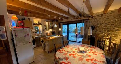 Charming house with swimming pool