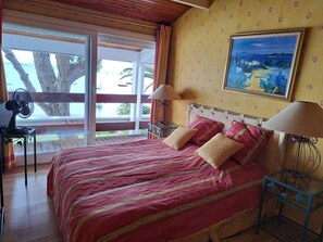 4 sovrum, strykjärn/strykbräda, wi-fi och sängkläder