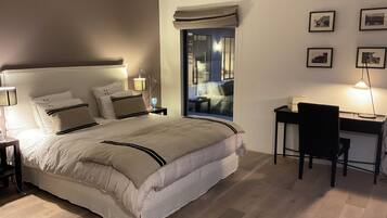 4 makuuhuonetta, silitysrauta/-lauta, vauvan matkasÀnky, ilmainen Wi-Fi