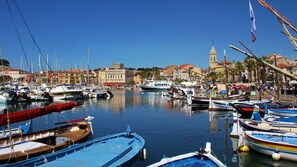 Marina