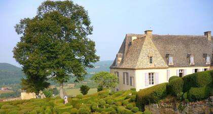 Maison de charme avec piscine et jardin prives, entre Sarlat et Rocamadour