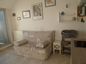 2 bedrooms, iron/ironing board, free WiFi - 2-star sea view apartment in Kervoyal (Damgan)