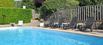 Haus - sicherer beheizter Pool - Grill - Plancha - gratis WiFi
