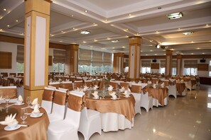 Frühstück, Mittagessen, Abendessen, vietnamesische Küche 