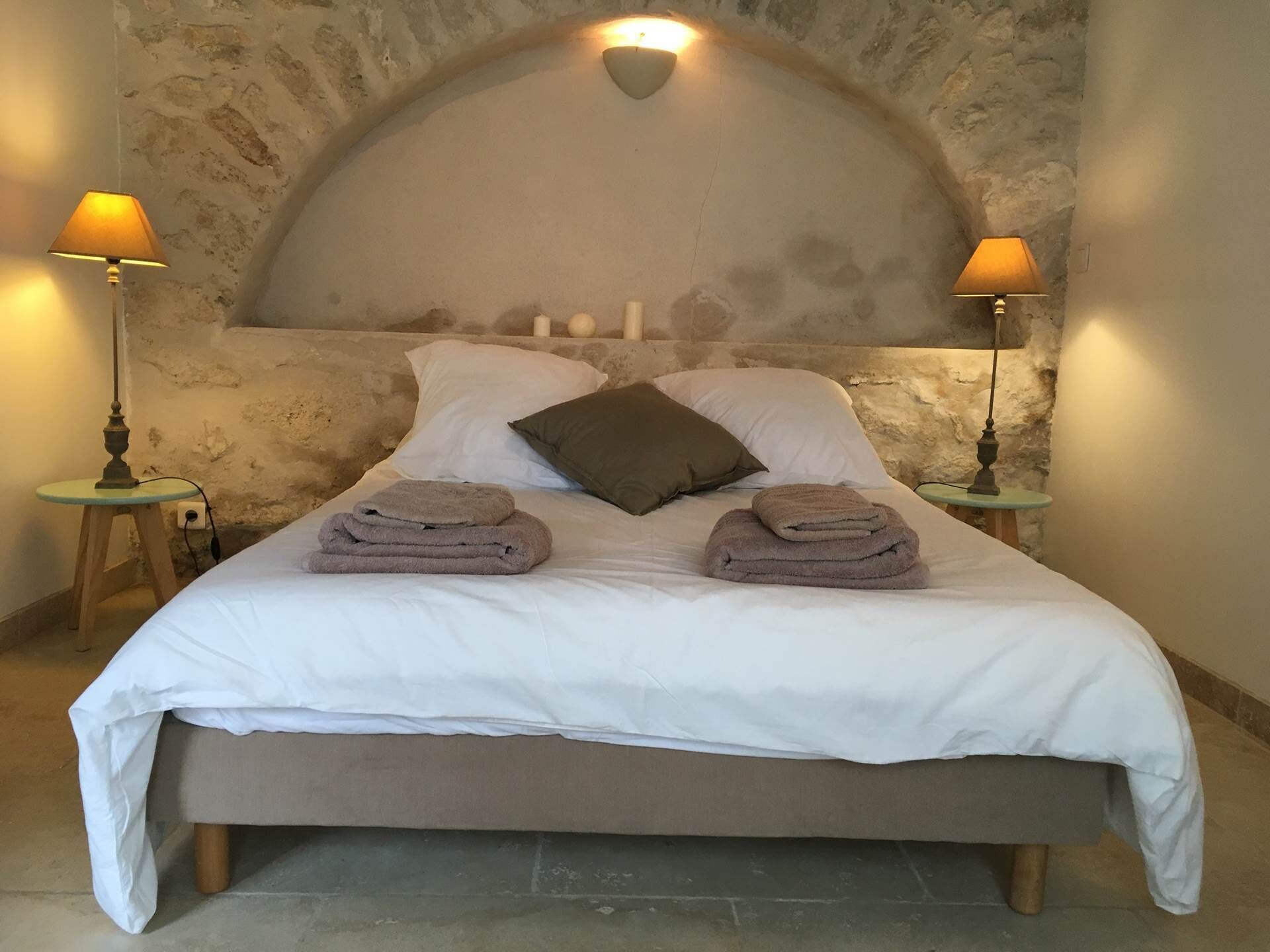 2 bedrooms, iron/ironing board, free WiFi