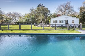 Outdoor pool, a heated pool - Inis Fada Farm at Sayres: Two-House Wainscott S. of Hwy Estate - Walk to Beach! (Wainscott)