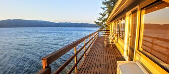 Views Vues épiques! Bord de l'eau près d'Alderbrook. Union City Beach House à Hood Canal Hood