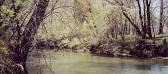 River House with Pizzazz on the Upper Chattahoochee River