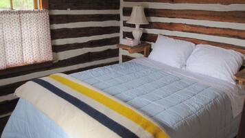 4 bedrooms, free WiFi, bed sheets