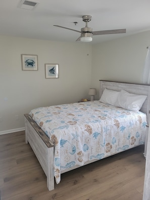 3 quartos, ferros/tábuas de passar roupa, Wi-Fi, roupa de cama