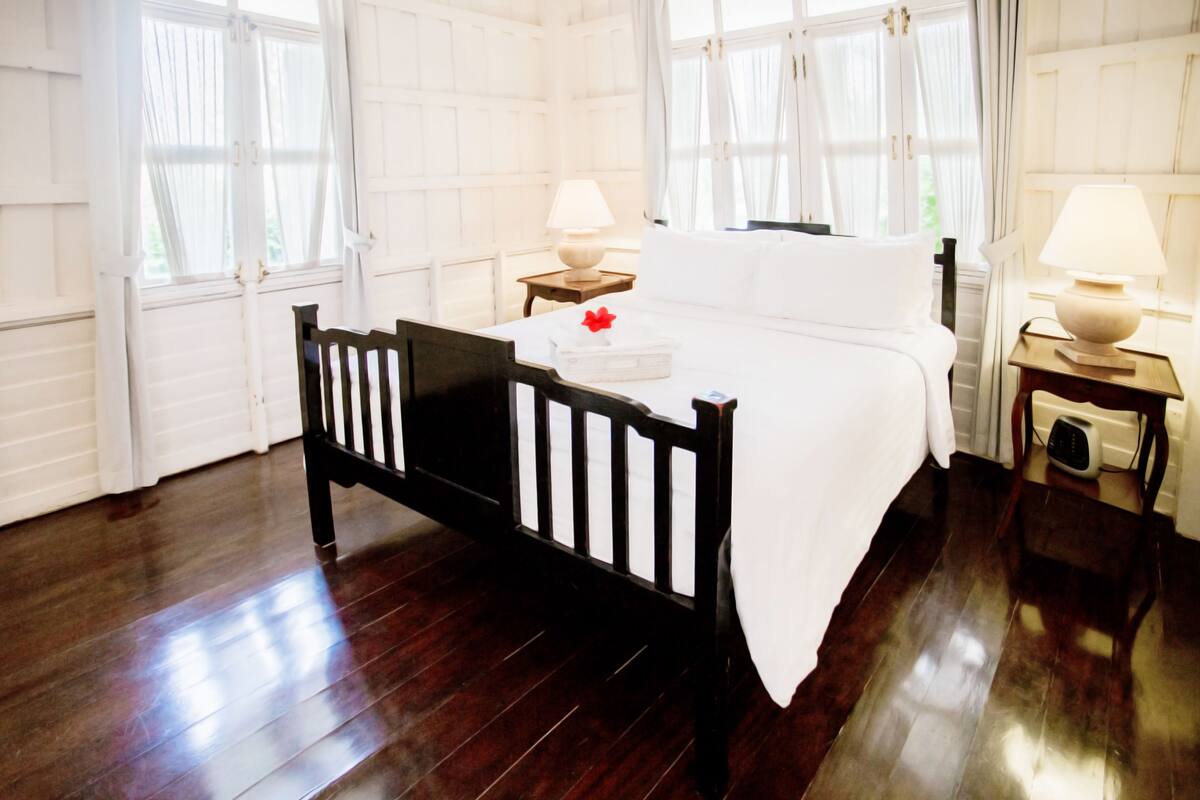 The Chick (Seaview) | ตู้นิรภัยในห้องพัก, ผ้าม่า นกันแสง, เตารีด/โต๊ะรีดผ้า, Wi-Fi ฟรี