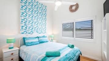 2 bedrooms, desk, free WiFi, bed sheets